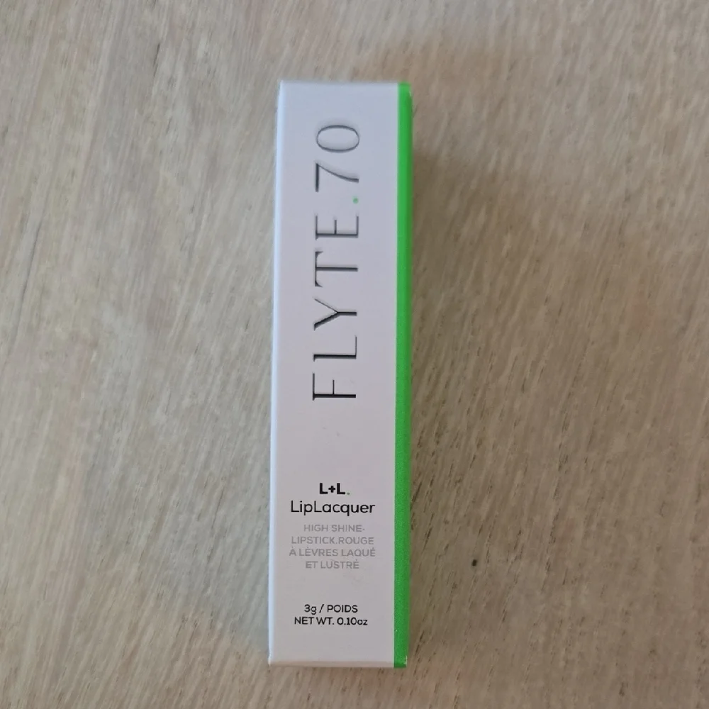 NIB FLYTE.70 L+L LipLacquer-Fast Car